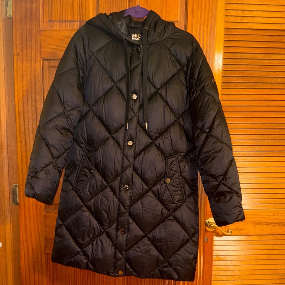 Women’s MICHAEL Michael Kors Ultra light weight black Mid length Coat jacket med